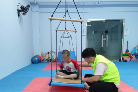 儿童悬吊训练康复中心