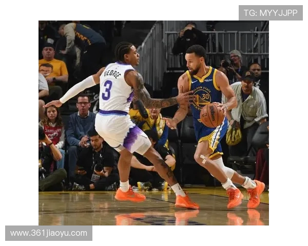 勇士与爵士精彩对决回顾NBA录像带你重温经典瞬间