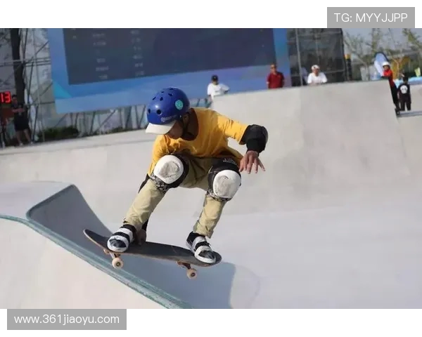 上海滑板队在极限运动嘉年华中的耐力表现精彩点评与分析