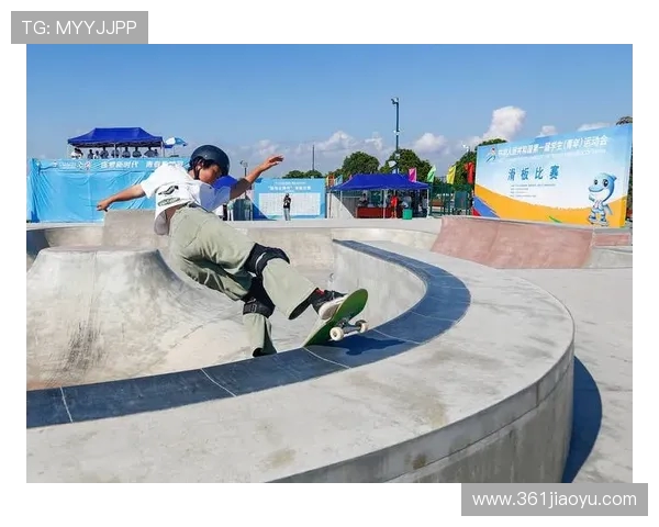 南京滑板队的速度之旅:探索滑板运动的极限与魅力 南京滑板队的速度之旅:探索滑板运动的极限与魅力