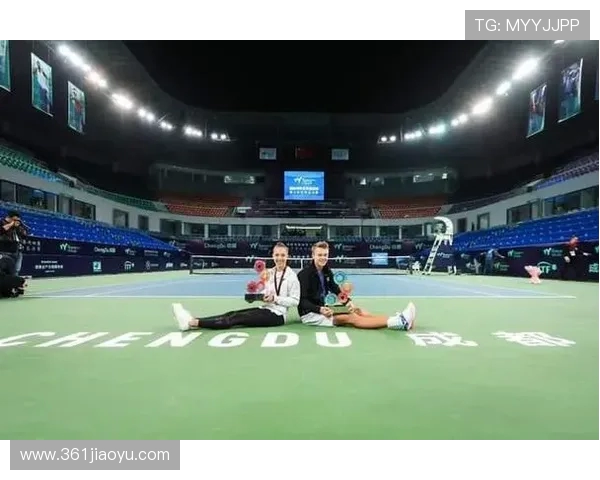 南京网球队与成都网球队赛后分析:节奏掌控与战术对决的深度剖析 南京网球队与成都网球队赛后分析:节奏掌控与战术对决的深度剖析