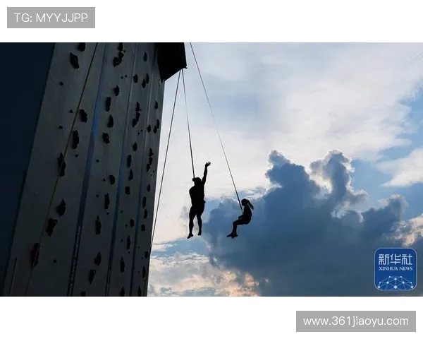 成都攀岩队勇闯马拉松大满贯展现逆袭精神与团队力量