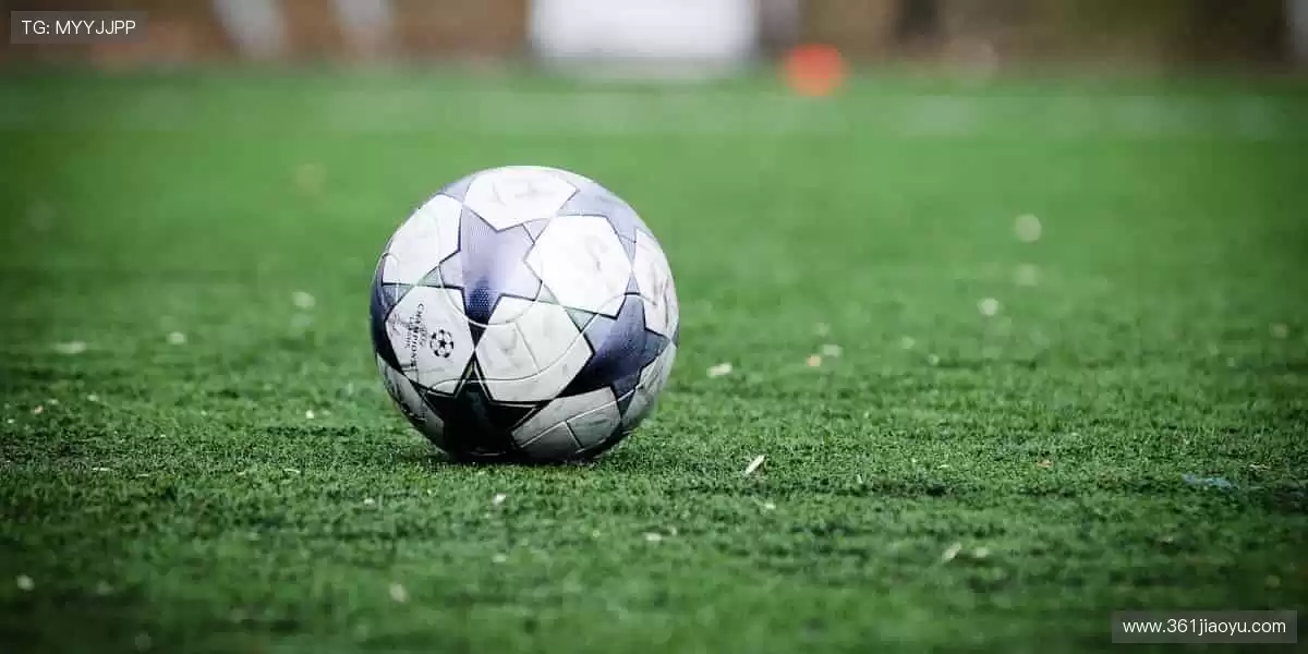 👟限量潮品，个性定制，做最耀眼的运动达人！🌟